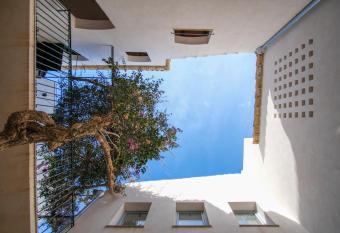 Dimora SIQU has Balcony rooms