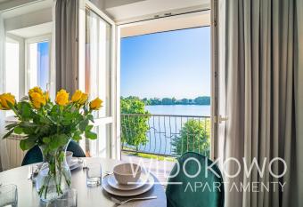 WIDOKOWO Apartamenty allows 18 year olds to book a room