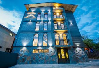 Hotel Mestia Inn has Balcony rooms