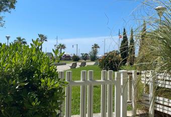 Casa Blu litorale Andora has Balcony rooms