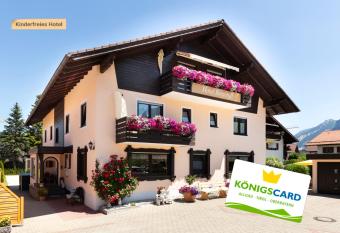 Hotel Bergidyll - adults only allows 18 year olds to book a room