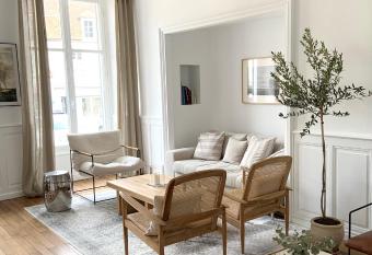 La Place B&B allows 18 year olds to book a room