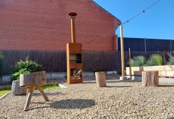 La Marilon allows 18 year olds to book a room