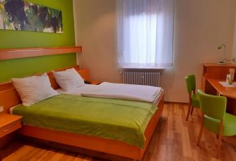 Hotel-Gasthof Zum Freigericht has Balcony rooms