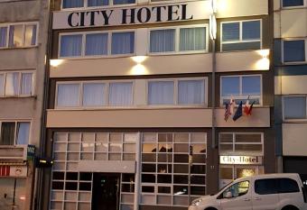 City Hotel Wuppertal allows 18 year olds to book a room