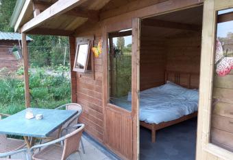 Wijndomein de Vier Ambachten -overnachten in de wijngaard has Balcony rooms