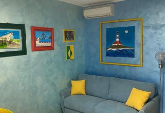 C&E Suites Roma allows 18 year olds to book a room