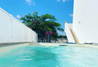 Casa e Vita Salento - Deluxe Suite Santa Maria al Bagno with private pool allows 18 year olds to book a room