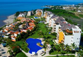 Punta Esmeralda by Destino has Balcony rooms