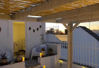 Casa e Vita Salento - Cutrofiano allows 18 year olds to book a room