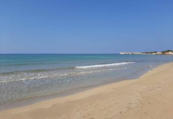 Oasi del sogno has Balcony rooms