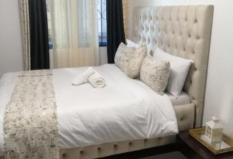 El Casa Suites Nyali has Smoking/Balcony rooms