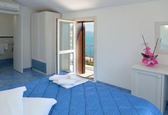 Le Camere della Campana has Balcony rooms
