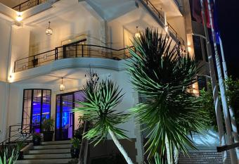 Garden Boutique Hotel has Balcony rooms