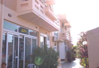 Armonia GeoStudios has Balcony rooms