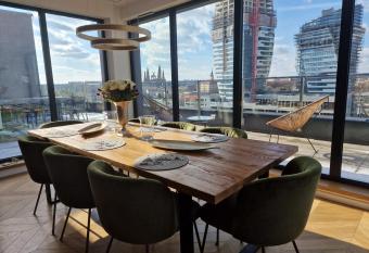 Luxury Penthouse Rzesz  w has Balcony rooms