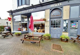 Aberfoyle Inn allows 18 year olds to book a room