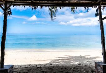 Isara Lanta Beach Resort has Balcony rooms