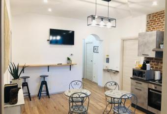 Rial Maison has Balcony rooms