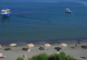 Gaitani Studios has Balcony rooms