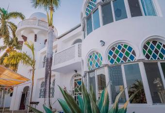 Casa   rabe has Balcony rooms