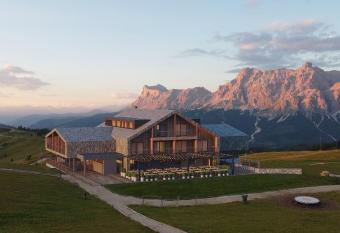 Rifugio Alpino Pralongi   has Balcony rooms