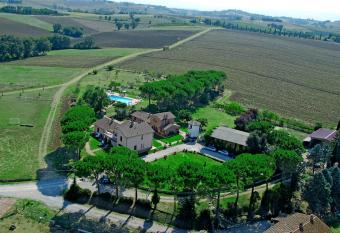 Poggio Verde has Balcony rooms