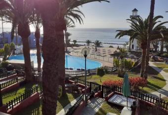 Charming Bellagio SUN CLUB has Balcony rooms