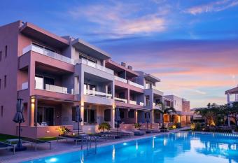 Relax Hotel has Balcony rooms