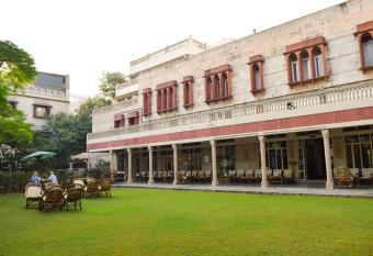 Hotel Arya Niwas has Balcony rooms