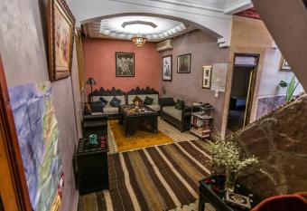 Riad Tamazouzt has Balcony rooms