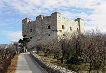 Apartman MARINA has Balcony rooms