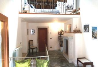 La Casa di Giovanni has Balcony rooms