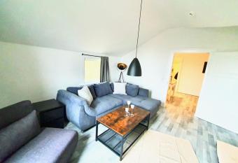 Ferienwohnung Hamburg has Balcony rooms