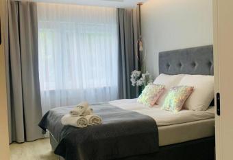 Apartament Moniuszko z Parkingiem podziemnym has Balcony rooms