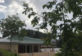 ViveGee Cottage Khanipur Ayubia has Balcony rooms