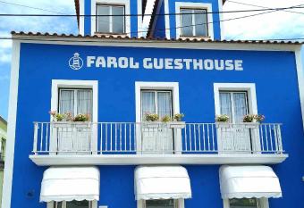Farol Guesthouse has Balcony rooms