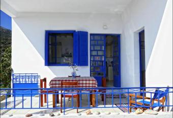 Ligaridia Country House has Balcony rooms