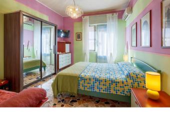 I Tetti Di Sassari B&B allows 18 year olds to book a room