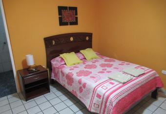 Kurmi Hostel Lima Airport allows 18 year olds to book a room