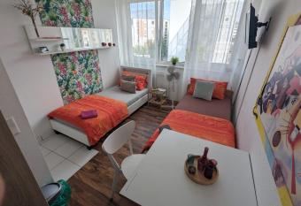 Appartement Bahnhof has Balcony rooms