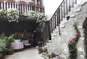 CASA LIDIA has Balcony rooms