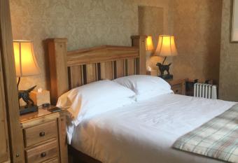 Auchenlea bed and breakfast has Balcony rooms