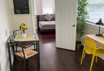 Two Bed One Bath Central Tampa Guesthouse allows 18 year olds to book a room