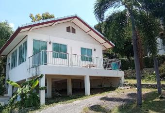                            @                   has Balcony rooms