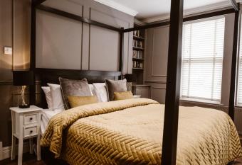 Kilmore Guesthouse has Balcony rooms