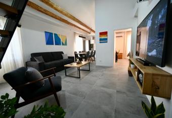 Apartments Porta Maggiore allows 18 year olds to book a room