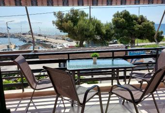 Dolphin 1 has Balcony rooms