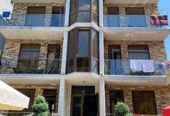 hotel twins G&G has Balcony rooms