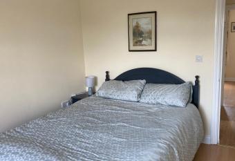 The snuggly den apartment allows 18 year olds to book a room